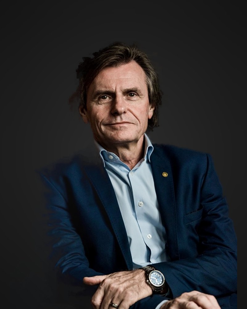 Grzegorz Pakula